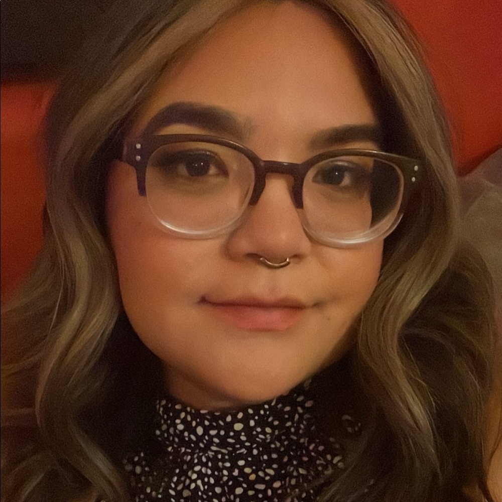 Meet your Posher, Kayla